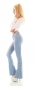 Preview: Moderne Flare Cut Jeans mit seitlicher Knopfleiste in light blue