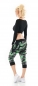 Preview: Capri Freizeithose im Camouflage-Look mit Zier-Bändern - neon grün