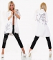 Preview: Lässige Italy Sweatjacke im Vintage-Look mit hübschen Flower-Prints in weiß