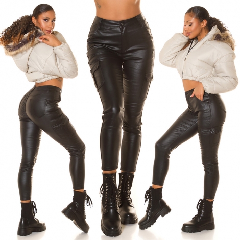 Sexy Lederlook-Hose im Cargo-Design - schwarz