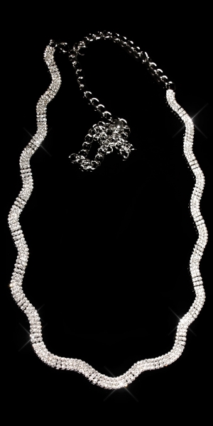 Glänzender gewellter Strasshüftgürtel mit verstellbarer Kette - silber