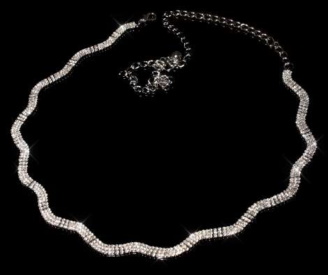 Glänzender gewellter Strasshüftgürtel mit verstellbarer Kette - silber