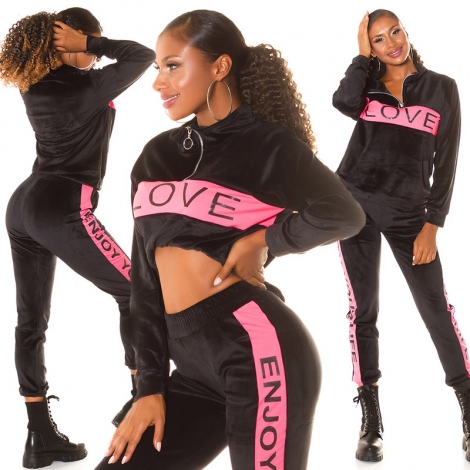 Niki Freizeit Anzug mit Kontrastbordüre in schwarz/neonpink