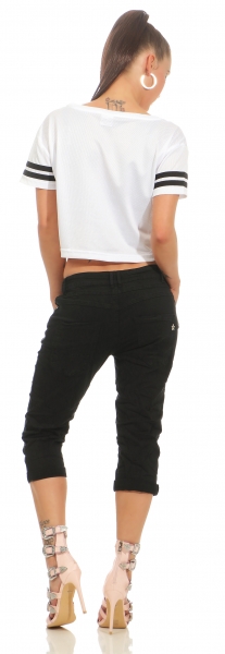Capri-Jeans mit diagonaler Knopfleiste in schwarz
