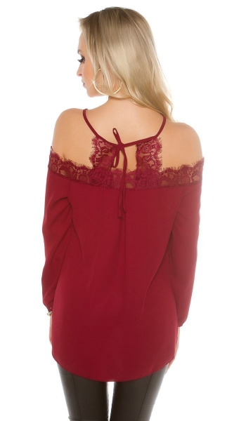 Cooles Chiffonshirt mit Spitze und freier Schulterpartie - bordeaux