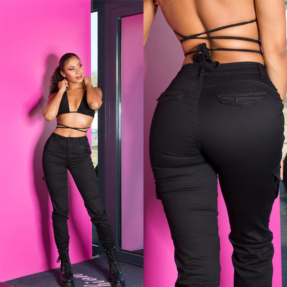 Moderne Cargo Jeans Hose in schwarz