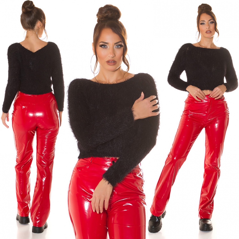 Kuscheliger Crop Pullover mit Carré Ausschnitt in schwarz