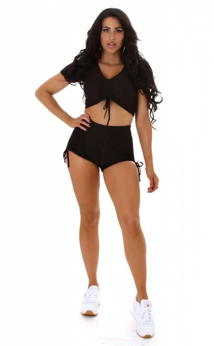 Sexy Set aus Top und Shorts in schwarz