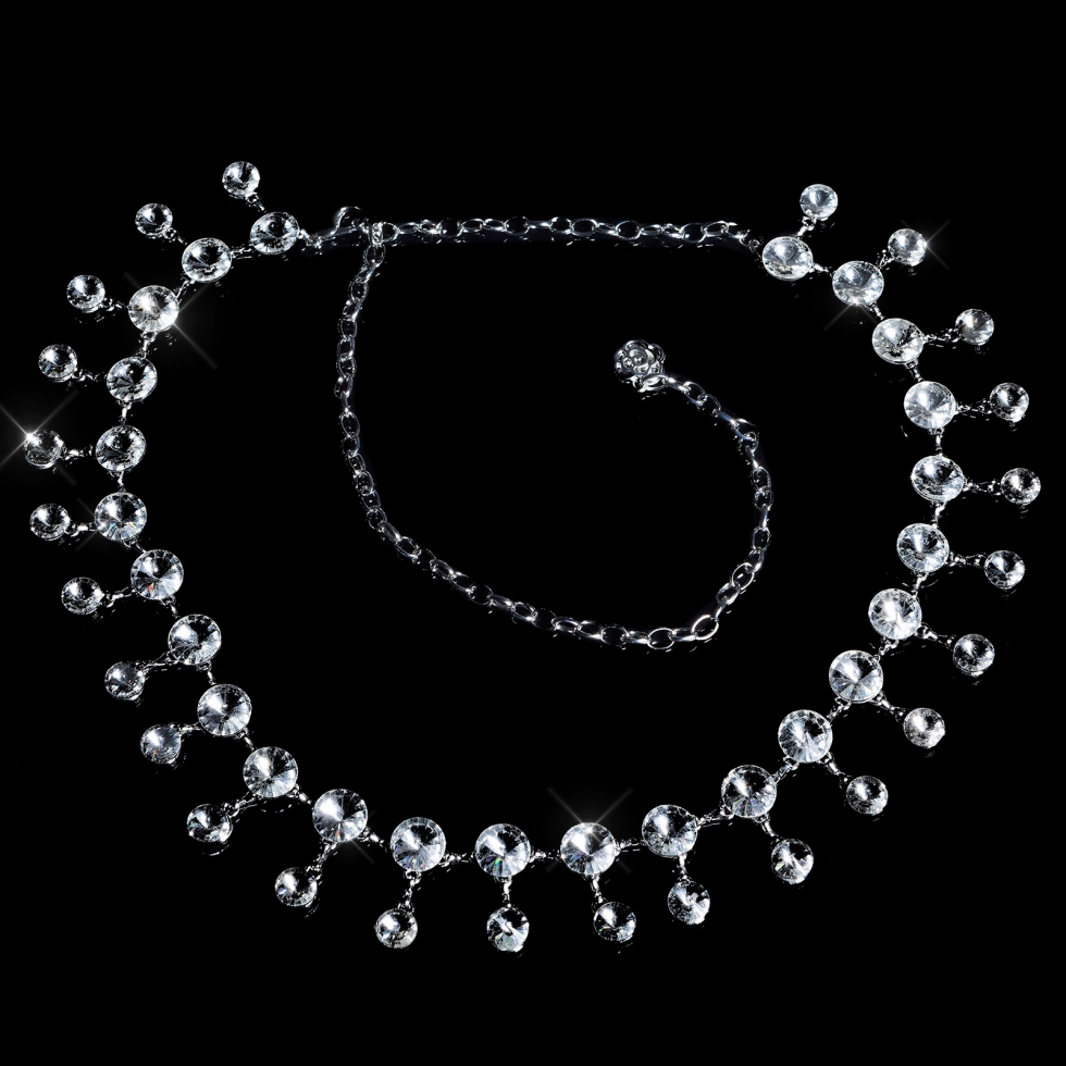 Ketten-Gürtel mit glänzenden Strass-Tropfen- silber
