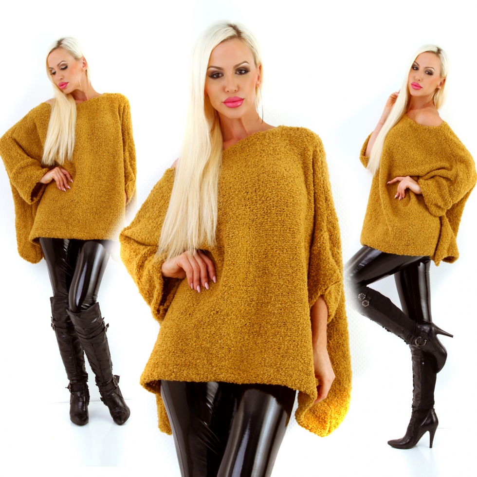Oversize Cape Pullover mit Bouclé-Optik  in curry