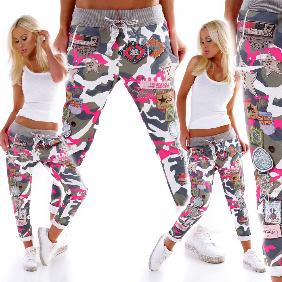Moderne Freizeithose mit bunten Patches - pink