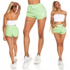 Preview: Süsse Sommer-Shorts mit Schriftzug - grün