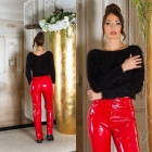 Preview: Kuscheliger Crop Pullover mit Carré Ausschnitt in schwarz