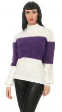 Weicher Pullover mit süssem Kuschel-Einsatz in weiß / violett