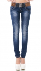 Röhrenjeans in aktueller Waschung mit Gürtel in blue washed