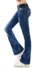 Moderne Bootcut-Jeans mit Stretch-Gürtel in blue washed