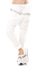 Lässige Baggy-Pants mit XXL Zipper und Glitzer-Schriftzug in weiß