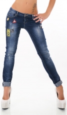 Freche Röhrenjeans mit bunten Schmuck-Patches in dark blue