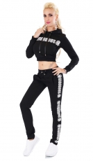 Glamouröser Freizeitanzug mit Strass-Applikation in schwarz