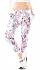 Modische Freizeithose mit frechen Skull-Prints in multicolor/lila