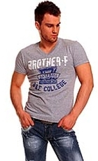 Shirt mit Schriftzug-Patches in silbergrau