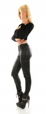Preview: Sexy Lederlook-Hose im frechen Cargo-Design - schwarz