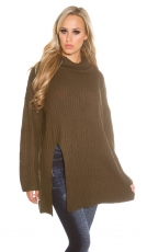 Oversize-Strickpullover mit modischen Schlitz-Cutout - khaki